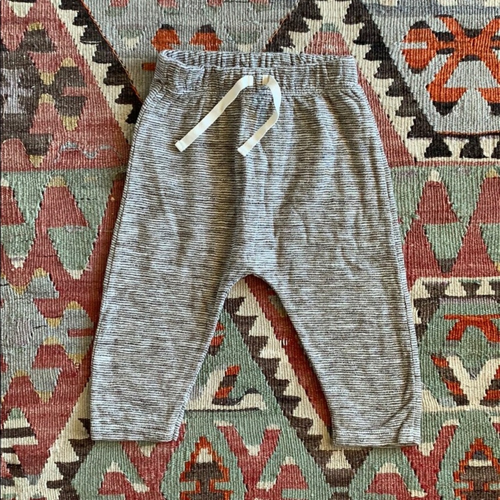 Zara min 9-12 month pants- dark brown and creme